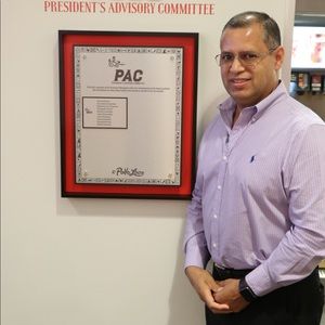 Meet your Posher, Raudel